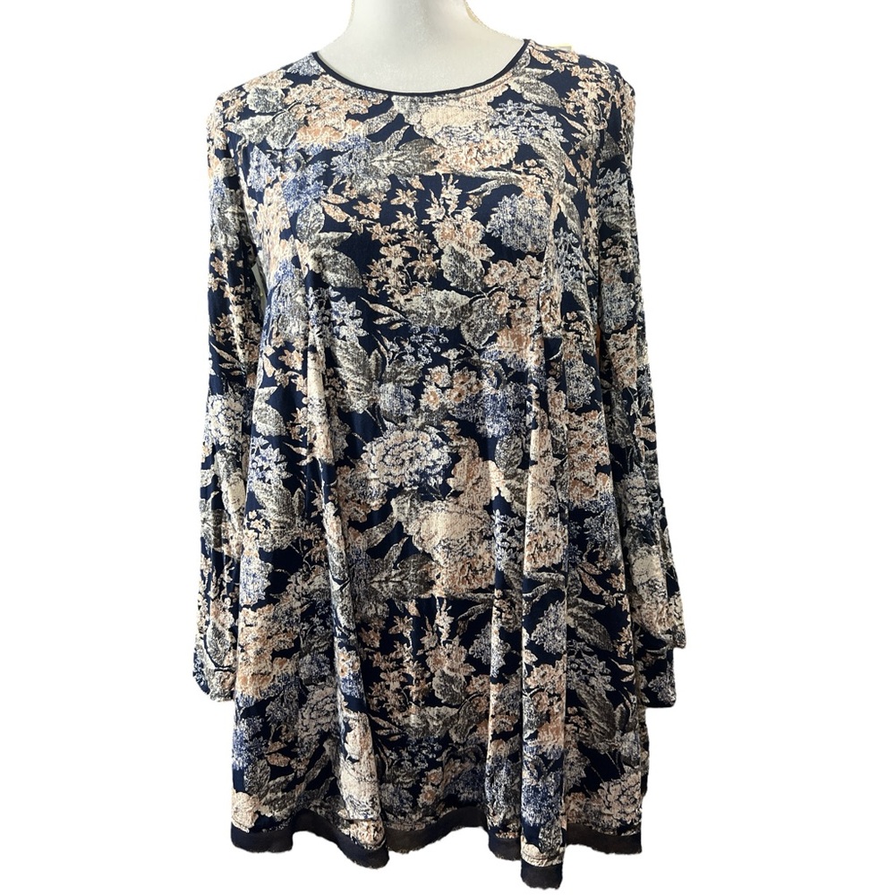 Rossmore great condition Blue and tan floral free flowing dress.  Size large
